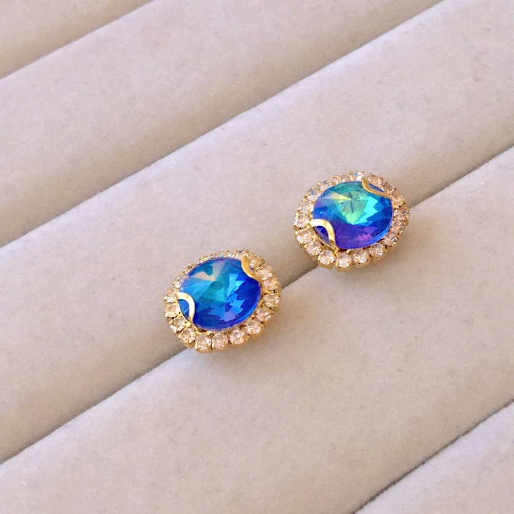 Light Sapphire Aurora Borealis + Gold Rivoli Crystal Halo Earrings - Picture 3 of 11
